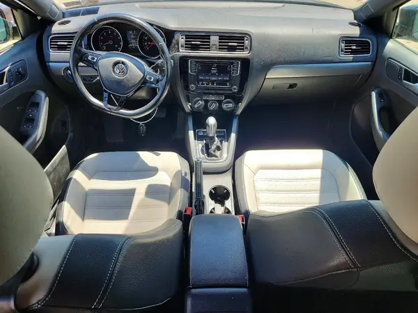 3VWD17AJ5HM393028 2017 VOLKSWAGEN JETTA - Image 8