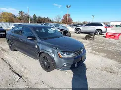 3VWD17AJ5JM218896 2018 VOLKSWAGEN JETTA