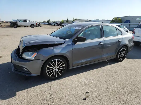 3VWD17AJ6GM224716 2016 VOLKSWAGEN JETTA - Image 1