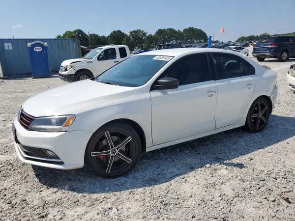 3VWD17AJ6GM246473 2016 VOLKSWAGEN JETTA - Image 1