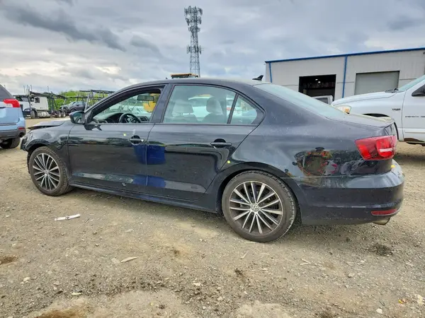3VWD17AJ6GM260275 2016 VOLKSWAGEN JETTA - Image 2