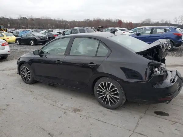 3VWD17AJ6GM263001 2016 VOLKSWAGEN JETTA - Image 2
