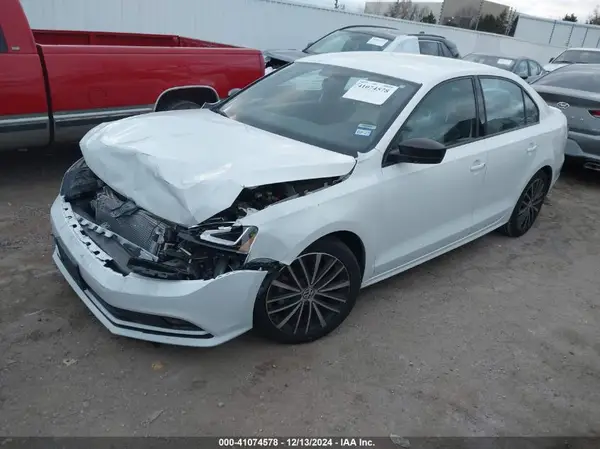 3VWD17AJ6GM271390 2016 VOLKSWAGEN JETTA - Image 2