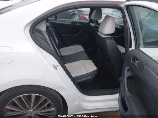 3VWD17AJ6GM271390 2016 VOLKSWAGEN JETTA - Image 8