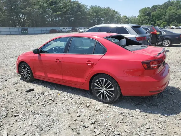 3VWD17AJ6GM279585 2016 VOLKSWAGEN JETTA - Image 2