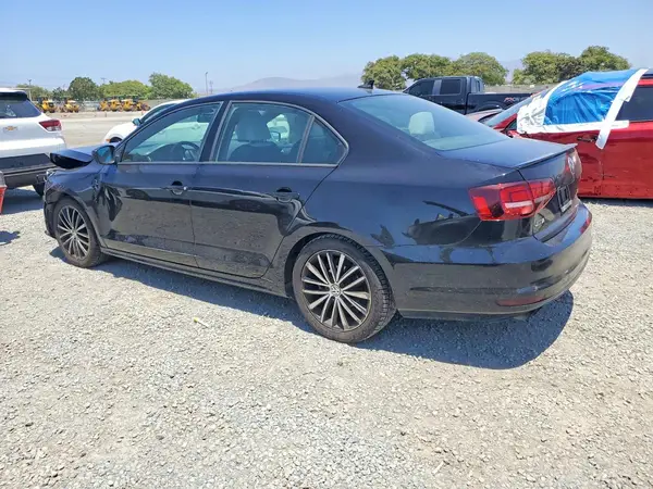 3VWD17AJ6GM287802 2016 VOLKSWAGEN JETTA - Image 2