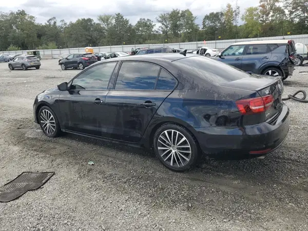 3VWD17AJ6GM288853 2016 VOLKSWAGEN JETTA - Image 2