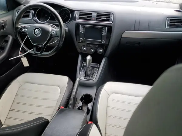 3VWD17AJ6GM329658 2016 VOLKSWAGEN JETTA - Image 8