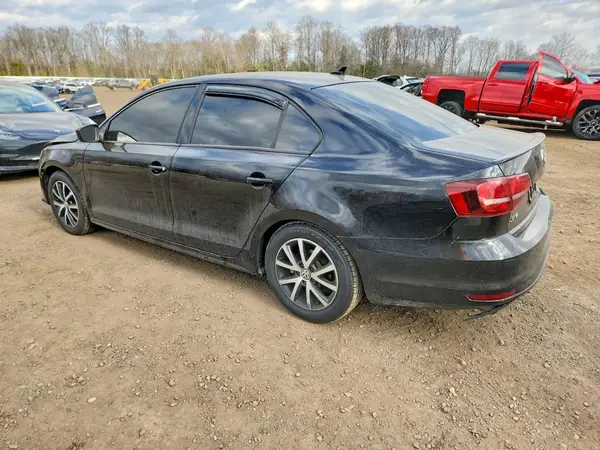 3VWD17AJ6GM386894 2016 VOLKSWAGEN JETTA - Image 2