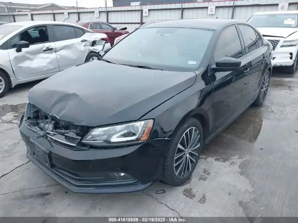 3VWD17AJ6GM405072 2016 VOLKSWAGEN JETTA - Image 2