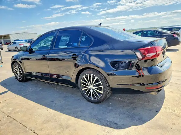 3VWD17AJ6GM407291 2016 VOLKSWAGEN JETTA - Image 2