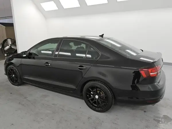3VWD17AJ6HM294413 2017 VOLKSWAGEN JETTA - Image 2