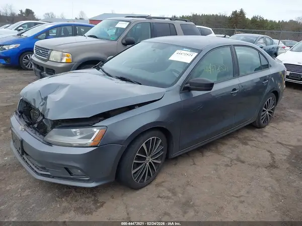3VWD17AJ6HM301716 2017 VOLKSWAGEN JETTA - Image 2