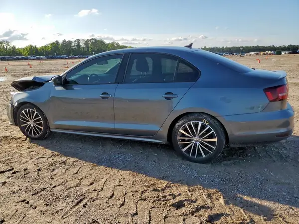 3VWD17AJ6HM302882 2017 VOLKSWAGEN JETTA - Image 2