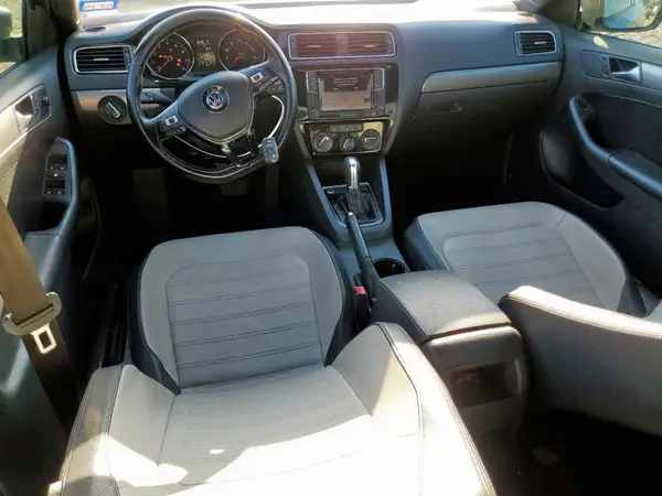 3VWD17AJ6HM302882 2017 VOLKSWAGEN JETTA - Image 8