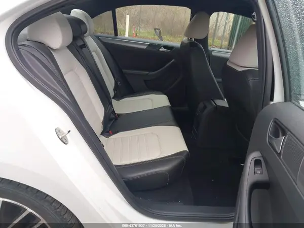 3VWD17AJ6HM338667 2017 VOLKSWAGEN JETTA - Image 8