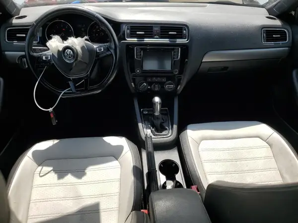 3VWD17AJ6HM354058 2017 VOLKSWAGEN JETTA - Image 8