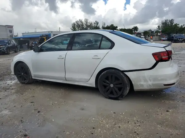 3VWD17AJ6JM213741 2018 VOLKSWAGEN JETTA - Image 2