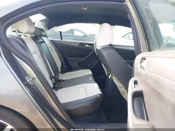 3VWD17AJ7GM217581 2016 VOLKSWAGEN JETTA - Image 8