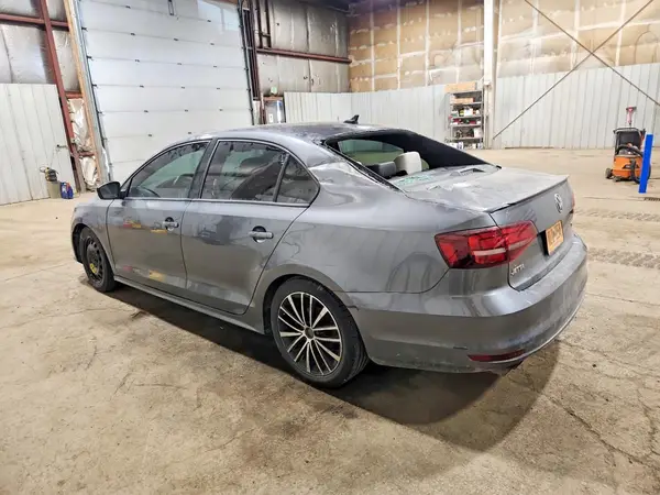 3VWD17AJ7GM235028 2016 VOLKSWAGEN JETTA - Image 2