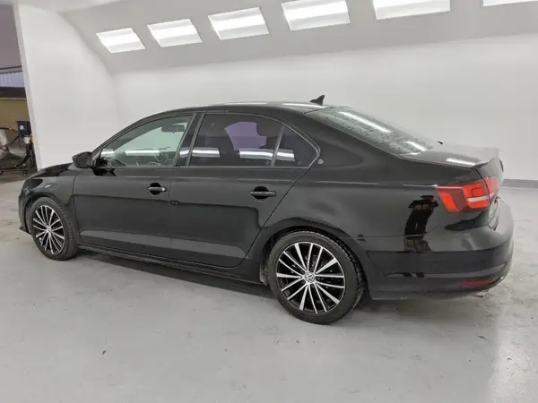 3VWD17AJ7GM259233 2016 VOLKSWAGEN JETTA - Image 2