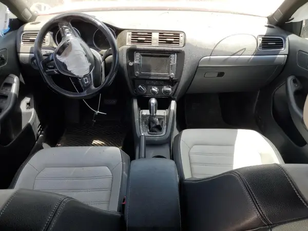 3VWD17AJ7GM275092 2016 VOLKSWAGEN JETTA - Image 8