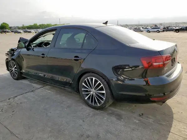 3VWD17AJ7GM278350 2016 VOLKSWAGEN JETTA - Image 2