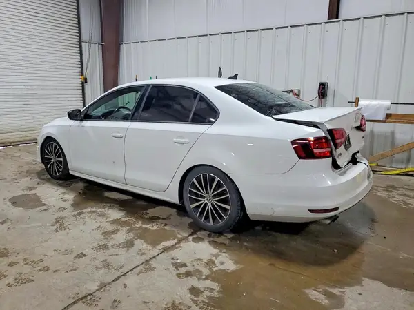 3VWD17AJ7GM287730 2016 VOLKSWAGEN JETTA - Image 2