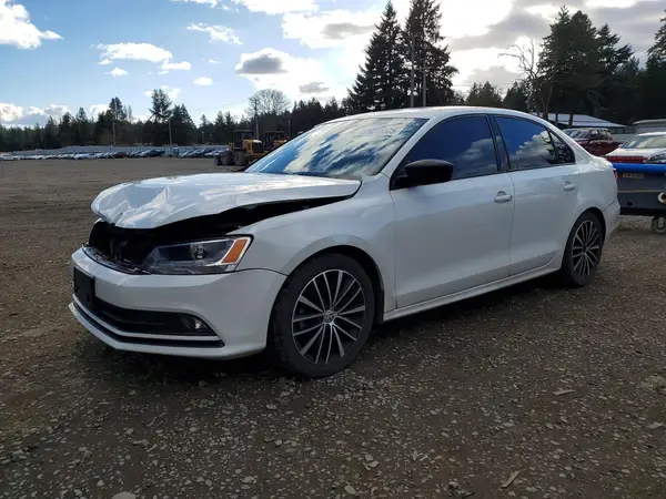 3VWD17AJ7GM289218 2016 VOLKSWAGEN JETTA - Image 1