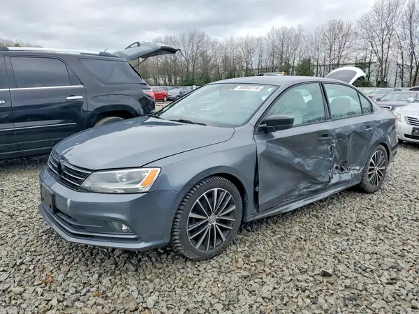 3VWD17AJ7GM299313 2016 VOLKSWAGEN JETTA - Image 1