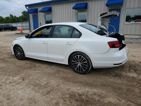 3VWD17AJ7GM331368 2016 VOLKSWAGEN JETTA - Image 2