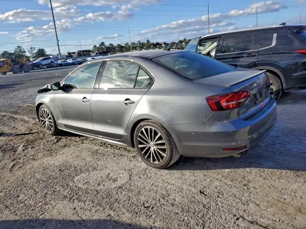 3VWD17AJ7GM376150 2016 VOLKSWAGEN JETTA - Image 2