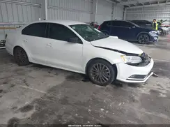 3VWD17AJ7GM399976 2016 VOLKSWAGEN JETTA