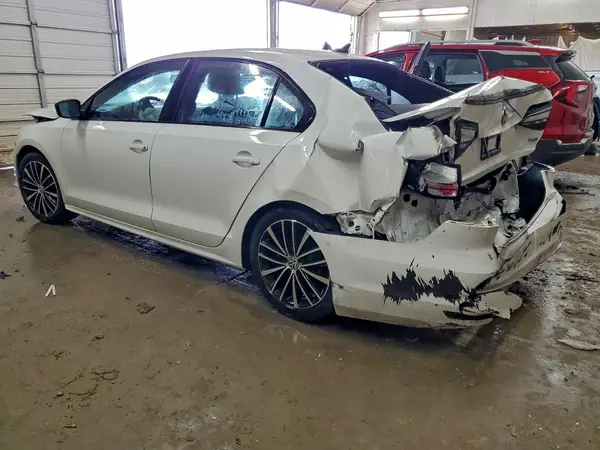 3VWD17AJ7GM416386 2016 VOLKSWAGEN JETTA - Image 2