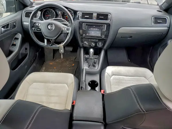 3VWD17AJ7HM304706 2017 VOLKSWAGEN JETTA - Image 8