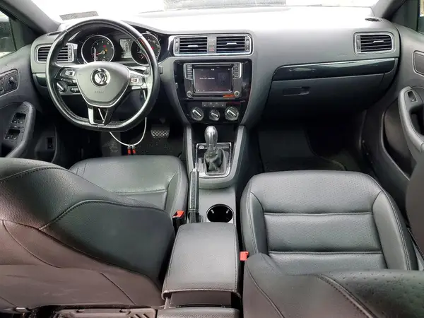 3VWD17AJ7JM218673 2018 VOLKSWAGEN JETTA - Image 8