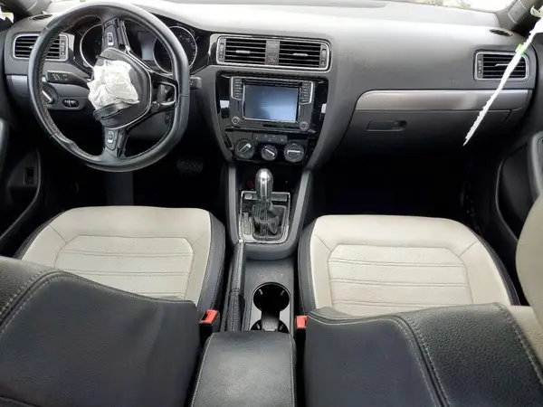 3VWD17AJ8GM237659 2016 VOLKSWAGEN JETTA - Image 8
