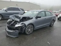3VWD17AJ8GM264702 2016 VOLKSWAGEN JETTA