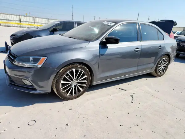 3VWD17AJ8GM291494 2016 VOLKSWAGEN JETTA - Image 1