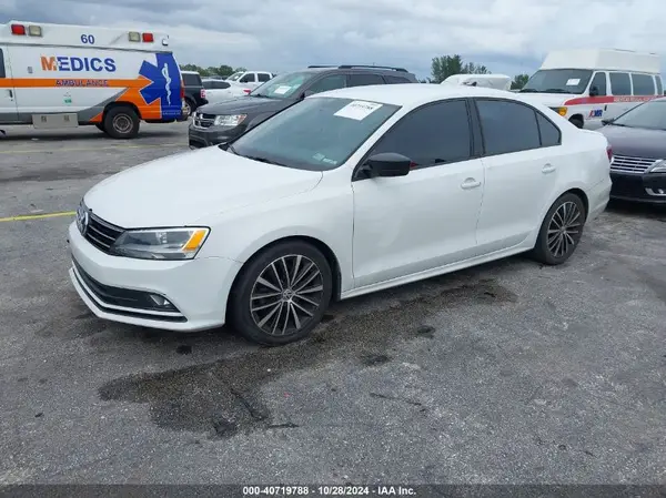 3VWD17AJ8GM297361 2016 VOLKSWAGEN JETTA - Image 2