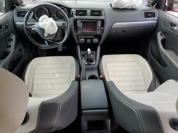3VWD17AJ8GM334232 2016 VOLKSWAGEN JETTA - Image 8