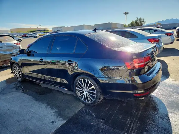 3VWD17AJ8GM336756 2016 VOLKSWAGEN JETTA - Image 2
