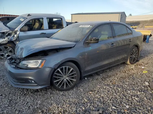 3VWD17AJ8GM345845 2016 VOLKSWAGEN JETTA - Image 1