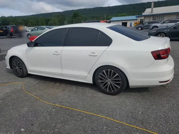 3VWD17AJ8GM356036 2016 VOLKSWAGEN JETTA - Image 2