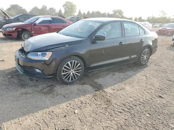 3VWD17AJ8GM370079 2016 VOLKSWAGEN JETTA - Image 1