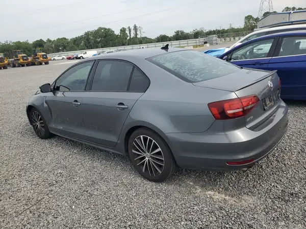 3VWD17AJ8GM372611 2016 VOLKSWAGEN JETTA - Image 2