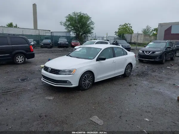 3VWD17AJ8GM408622 2016 VOLKSWAGEN JETTA - Image 2