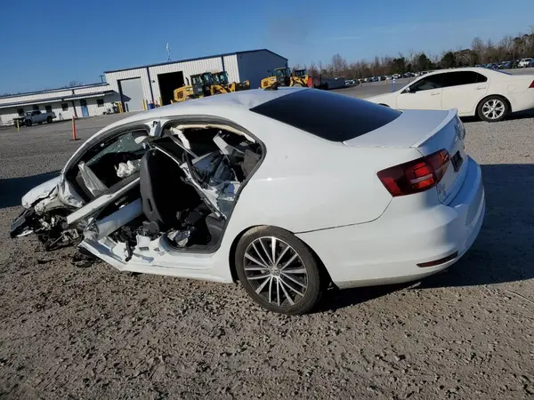 3VWD17AJ8HM299774 2017 VOLKSWAGEN JETTA - Image 2