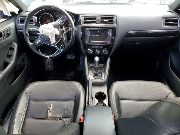 3VWD17AJ8JM231044 2018 VOLKSWAGEN JETTA - Image 8