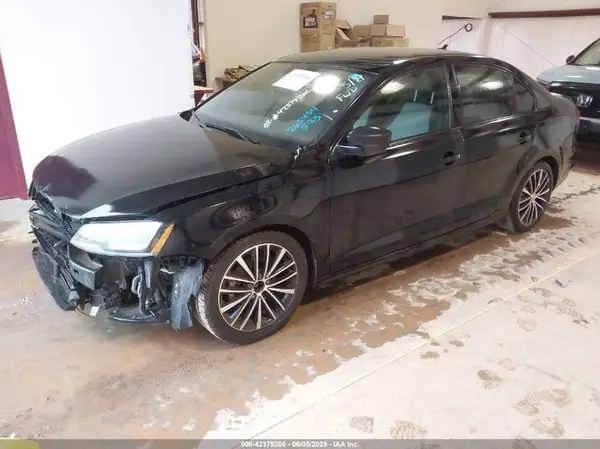 3VWD17AJ9GM265454 2016 VOLKSWAGEN JETTA - Image 2